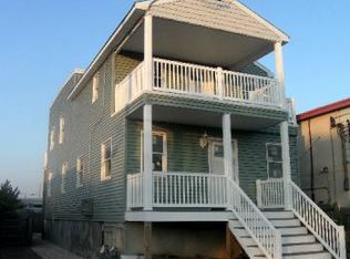 109 N 3rd St, Surf City, NJ 08008