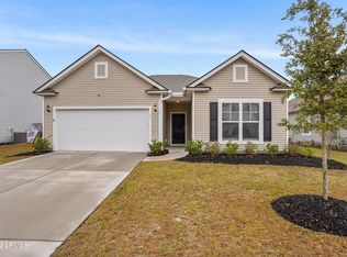 11 Kiawah Dr, Beaufort, SC 29906