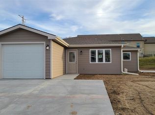 105 Allen Hill Dr, Ogden, KS 66517