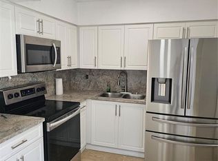 2631 Gulfstream Dr #0, Hollywood, FL 33023