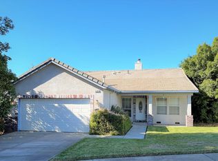 1290 David Dr, Oakdale, CA 95361