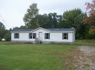 11602 Bailey Rd, Ravenna, MI 49451