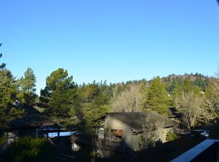 7522 SW Barnes Rd UNIT A, Portland, OR 97225