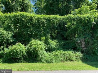 11100 Brookline Dr, Fairfax, VA 22030