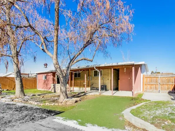 386 W Marquette Dr, Midvale, UT 84047