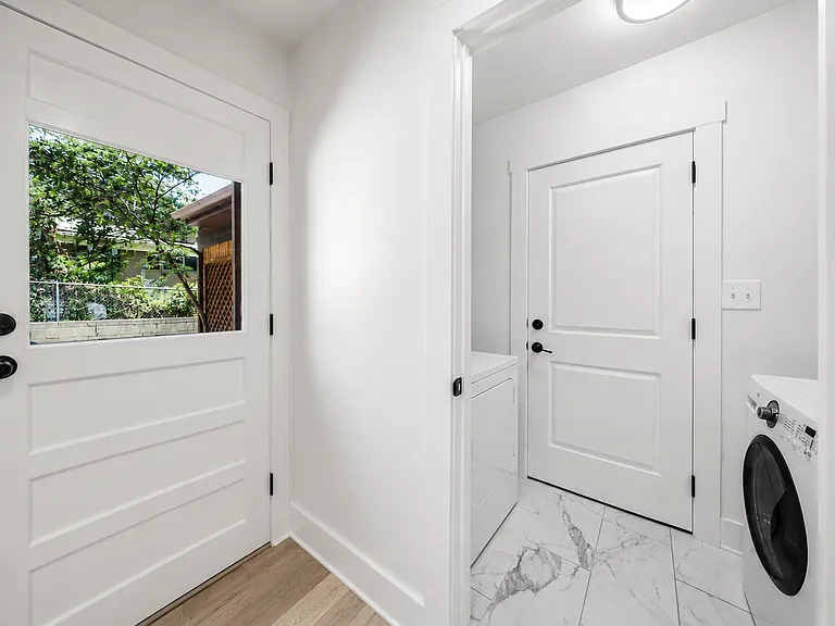 2243 N Hummingbird Ln — Photo 11