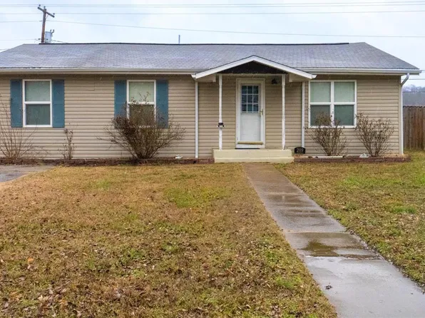 209 Dyer St, Waynesville, MO 65583