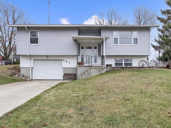 2nd image of 601 Labaree STREET