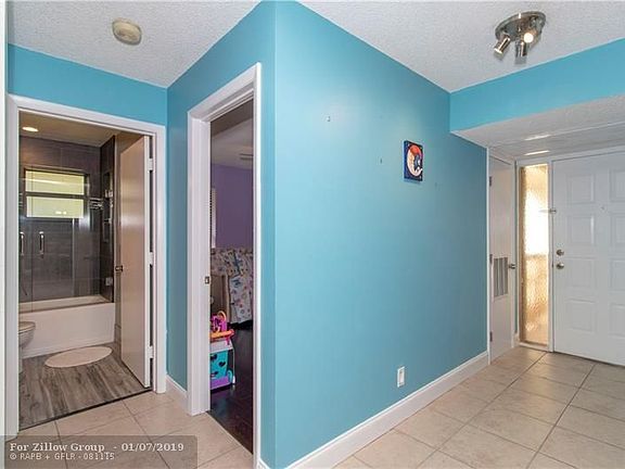 5th image of 4655 NW 22nd St #4205