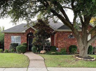 1141 Valley Oaks Dr, Lewisville, TX 75067