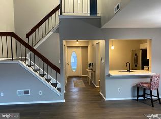 394 Inverness Ct, Mount Laurel, NJ 08054