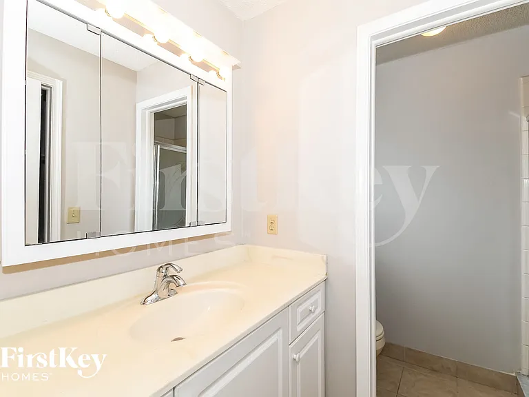 8102 Birds Foot Ln — Photo 8