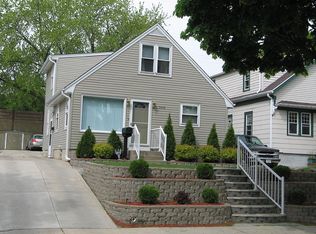 3435 S Ellen St, Milwaukee, WI 53207