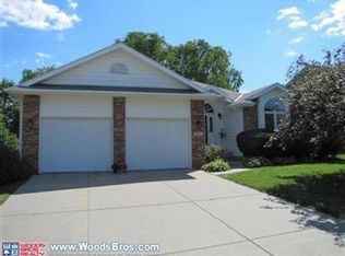 2931 Drawbridge Ct, Lincoln, NE 68516