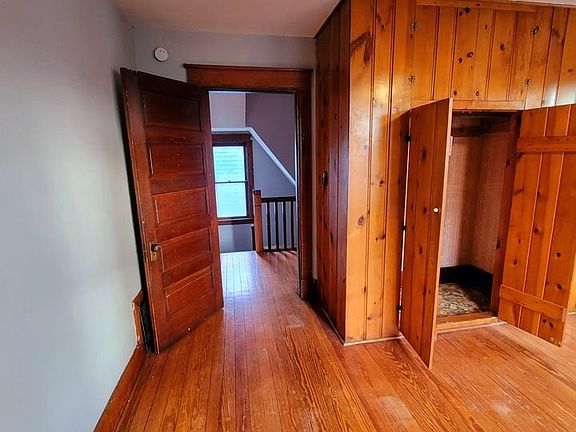 5th image of 207 Park Ave #2