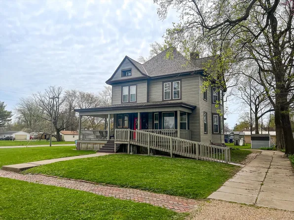 201 W Oliver St, Mansfield, IL 61854