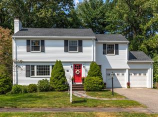 81 Meadowbrook Rd, Needham, MA 02492