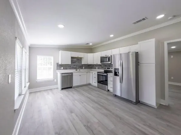 630 Griffith Ave, Crestview, FL 32536