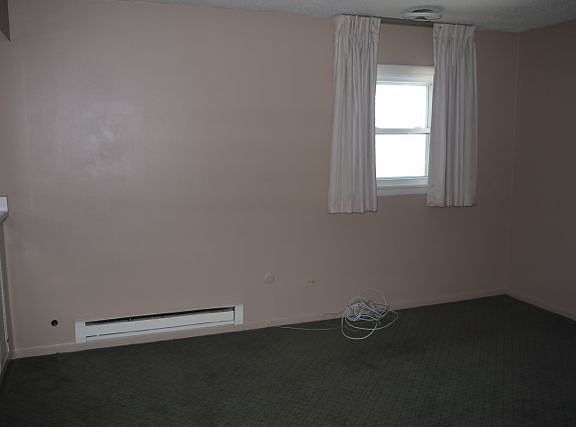 5th image of 9445 Lawrence Ave #2995