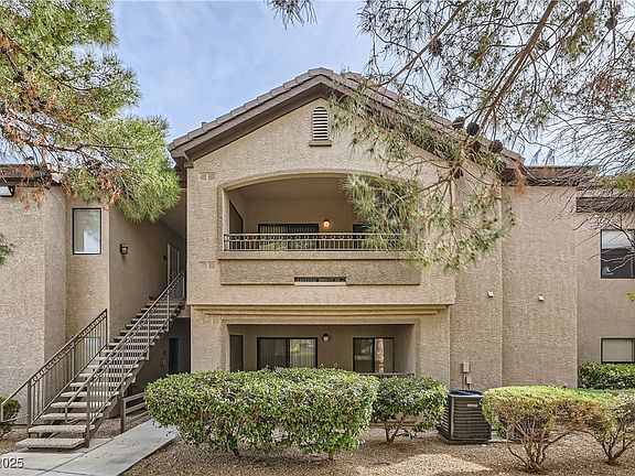 2nd image of 8250 N Grand Canyon Dr Unit 2102