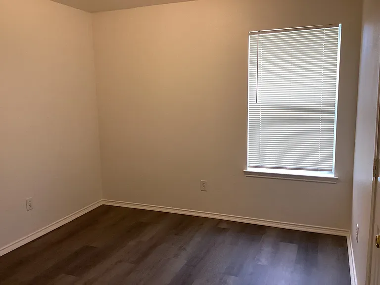 11900 Porcupine Dr — Photo 17