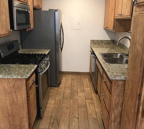 4th image of 4031 McLaughlin Ave APT 7