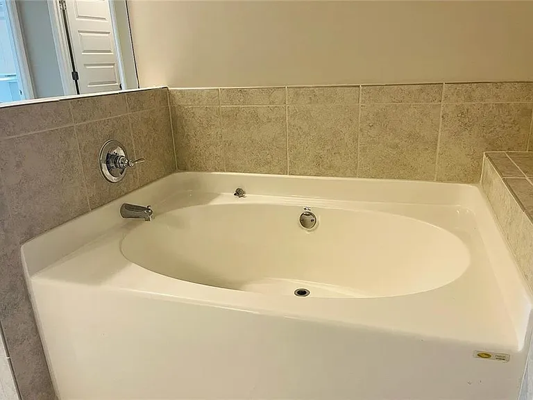 6005 Arbor Knoll Pl — Photo 23