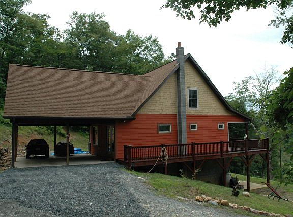 2nd image of 223 Belvedere Dr
