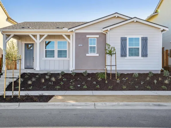 3068 El Capitan Dr, Marina, CA 93933