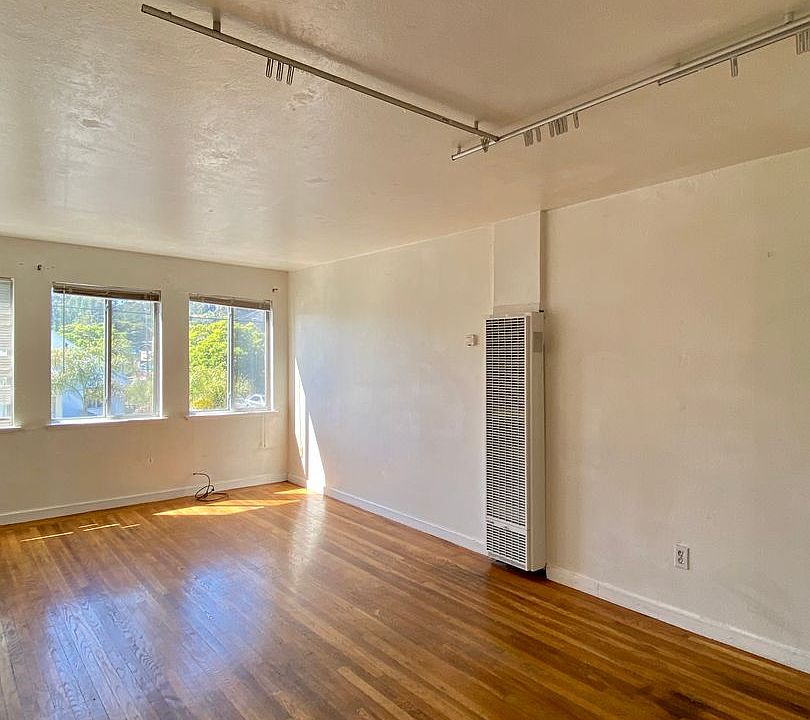 2nd image of 3240 61st Ave #102