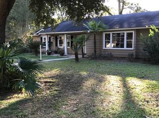 1221 Benton Ln, Denham Springs, LA 70726