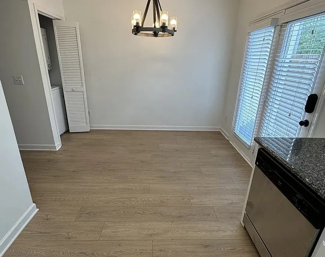 2 bed, 2.5 bath, 1133 sqft, $2,495 — Photo 4