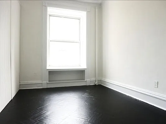 Rented by Crosstown Apartments NYC | media 14