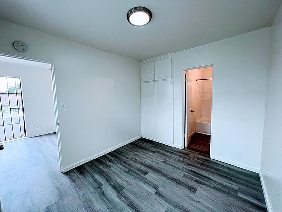 5th image of 1942-1954 San Diego Ave #1948