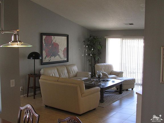5th image of 453 Desert Falls Dr N