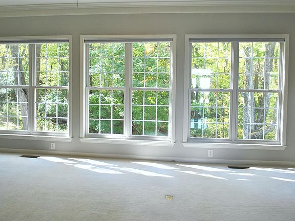 5th image of 513 Spinnaker Ct