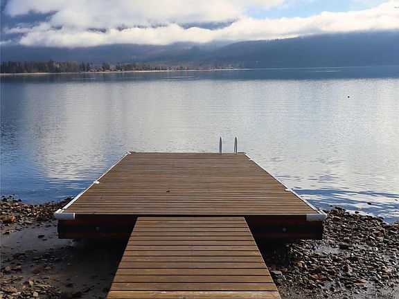 2nd image of 1387 Little Shuswap Lake Rd W