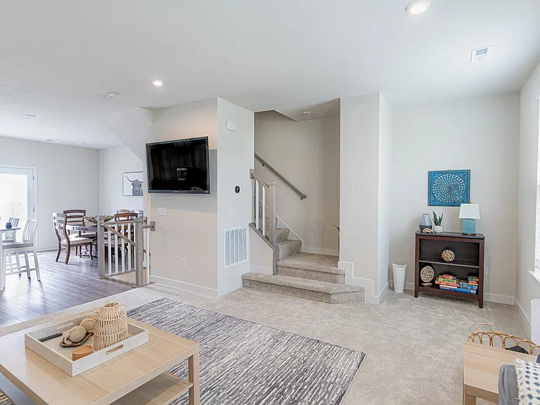 409 Fost Blvd #1 — Photo 6
