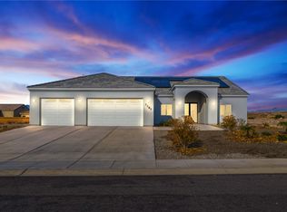 2385 Corwin Rd, Bullhead City, AZ 86442