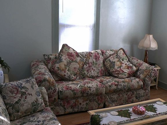 4th image of 529 Shelby St