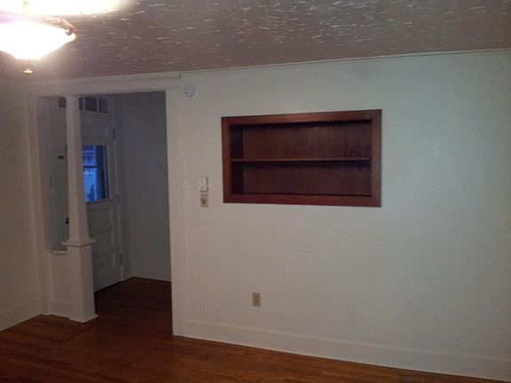 Living Room alt. picture