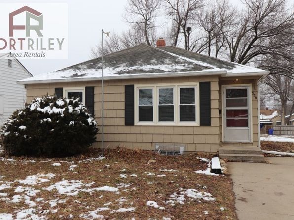 530 W Elm St