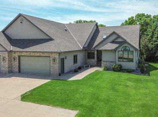 109 Teton Ct, Mankato, MN 56001