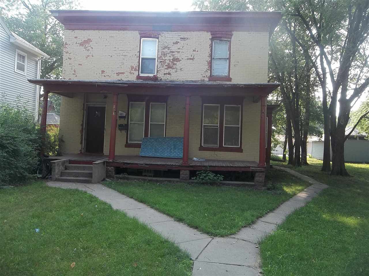 508 Walnut St, Yankton, SD 57078 Zillow