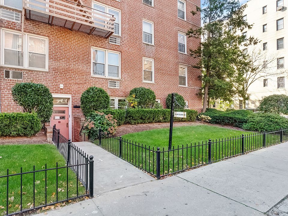 1st image of 1717 E 18th St APT L2