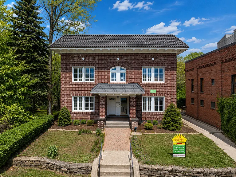 328 Emerson St — Photo 11