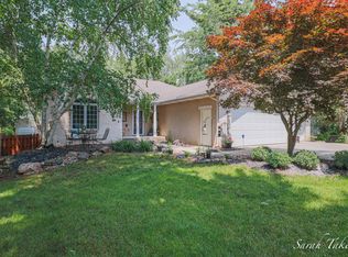 6571 Bent Tree Dr, Allendale, MI 49401