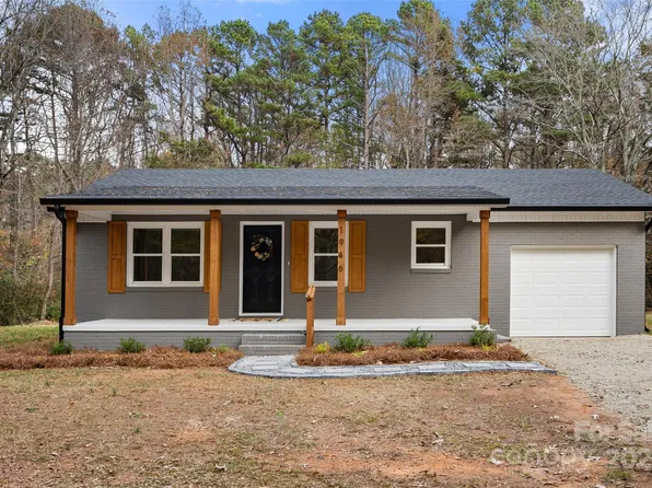 1946 Robert Usher Rd, Lancaster, SC 29720