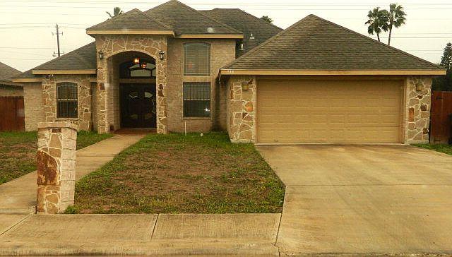 1st image of 938 White Ln