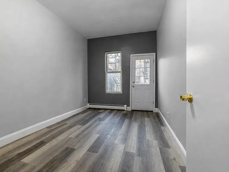 227 Thomas S Boyland St #1 — Photo 5